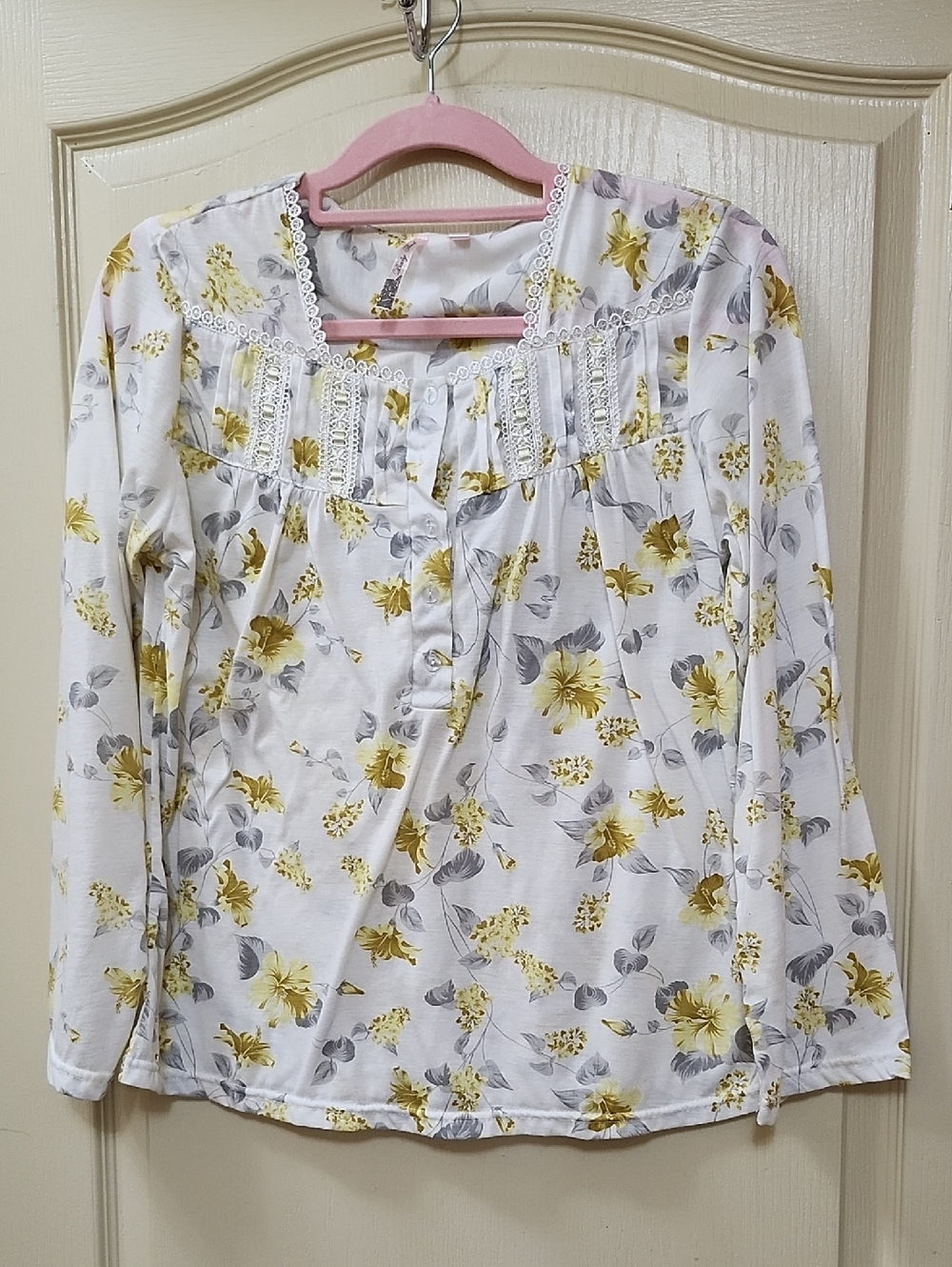 BODY TOUCH PAJAMA TOP